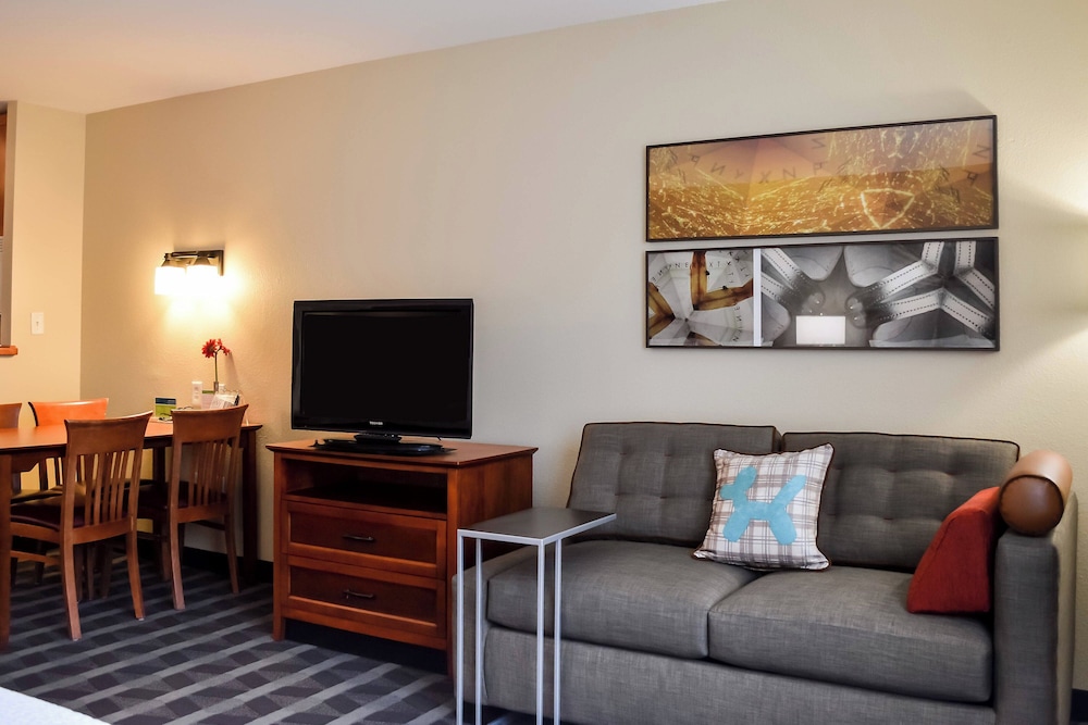 TownePlace Suites by Marriott Quantico Stafford - photo 30