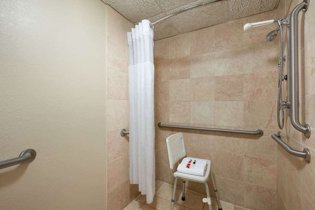 Baymont by Wyndham Mandan Bismarck Area - photo 15