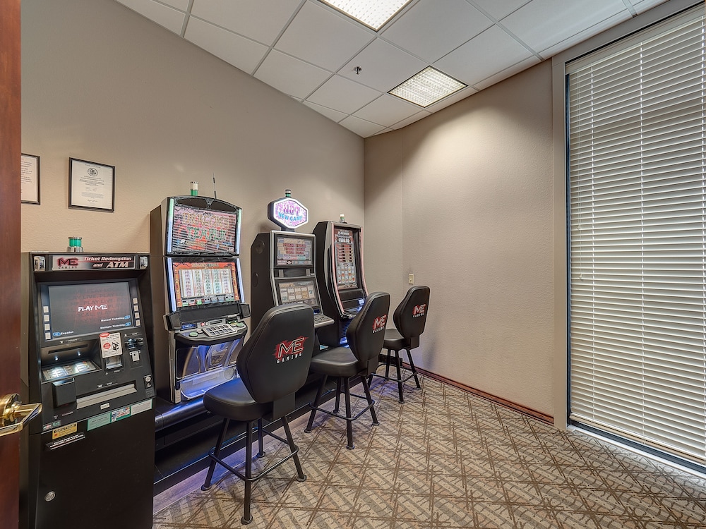 DoubleTree by Hilton Hotel Bloomington - photo 47