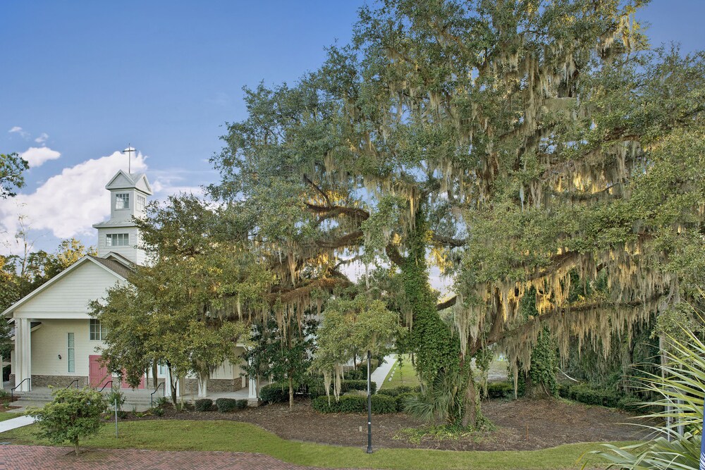 Old Town Bluffton Inn - photo 33