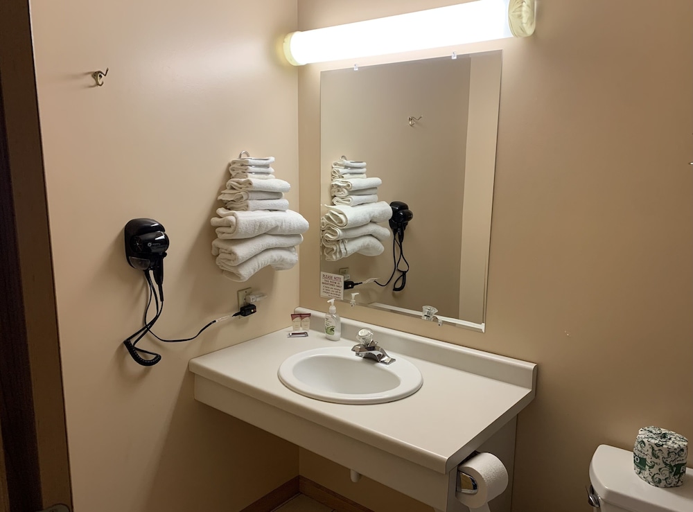Lakeside Motor Inn - photo 29