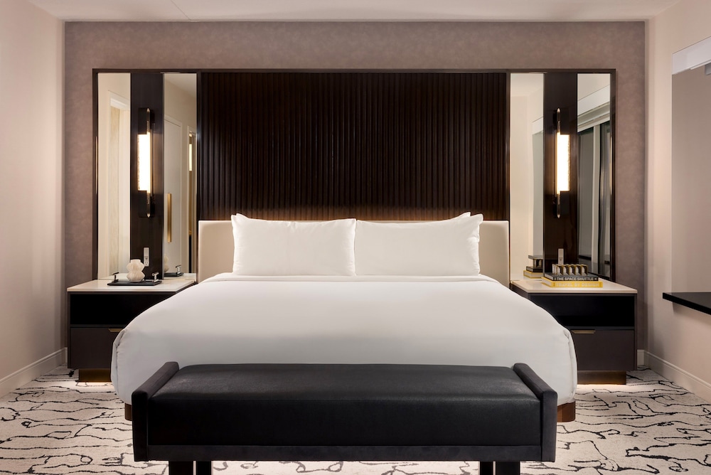 MGM Grand Hotel & Casino - photo 25