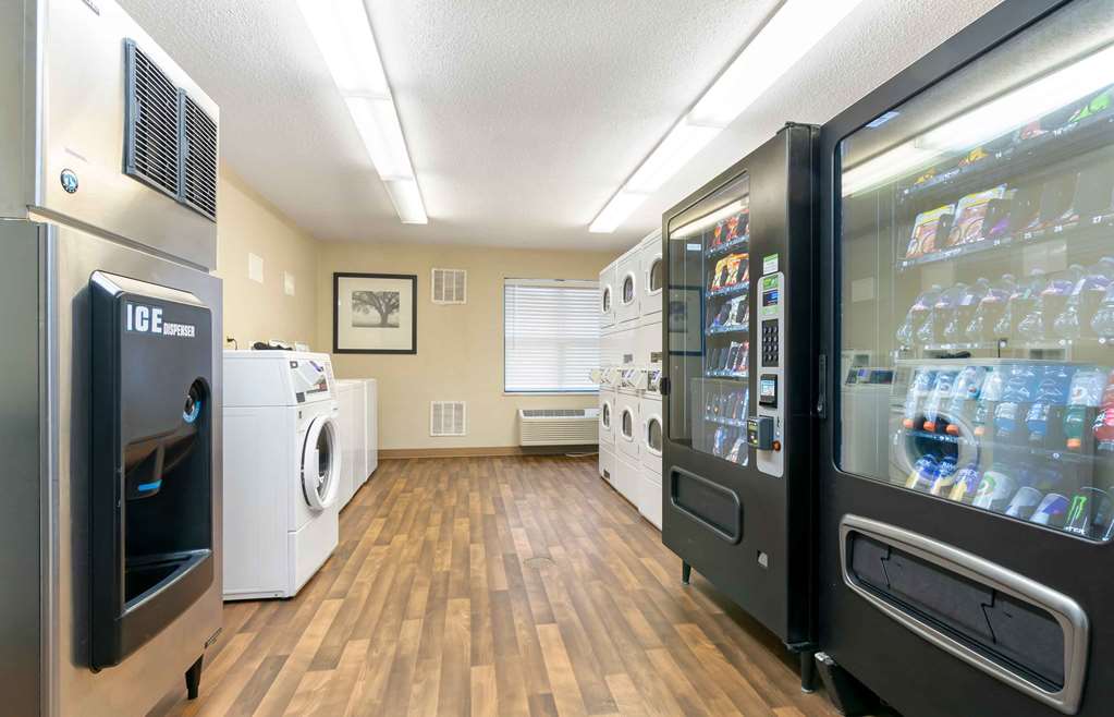 Extended Stay America Suites Kansas City Airport - photo 31