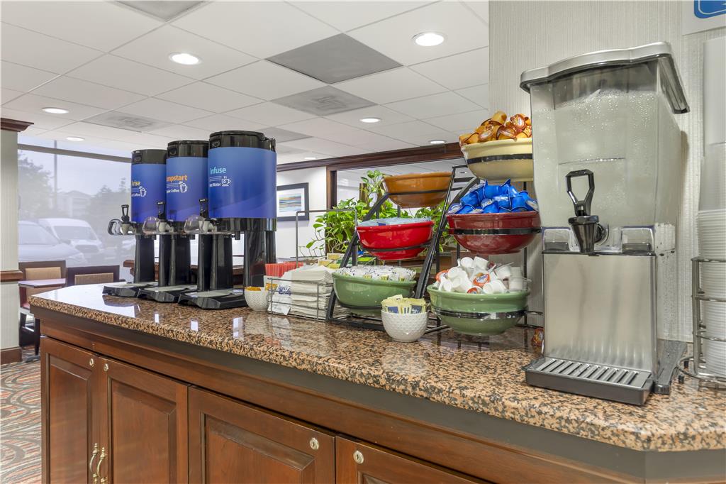 Best Western Dulles Airport Inn - photo 39