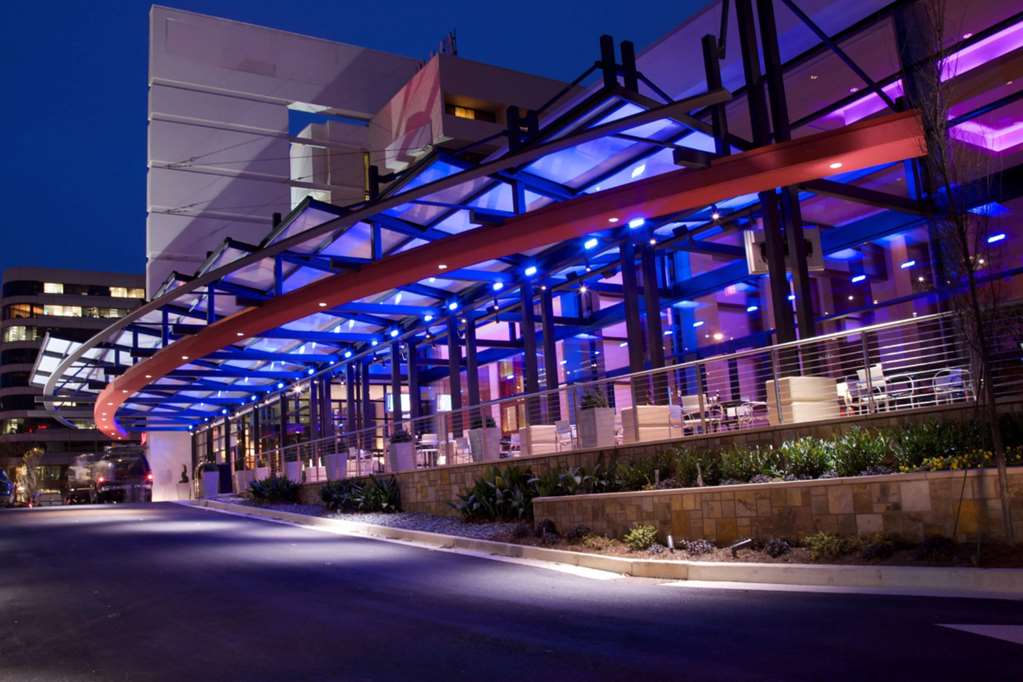 Atlanta Marriott Buckhead Hotel & Conference Center - photo 3
