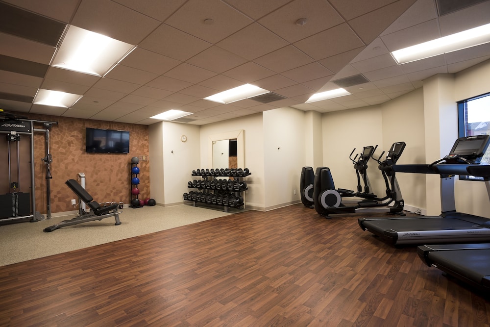 DoubleTree by Hilton Denver Aurora - photo 22