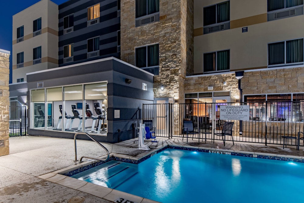 Fairfield Inn & Suites by Marriott Terrell - photo 14