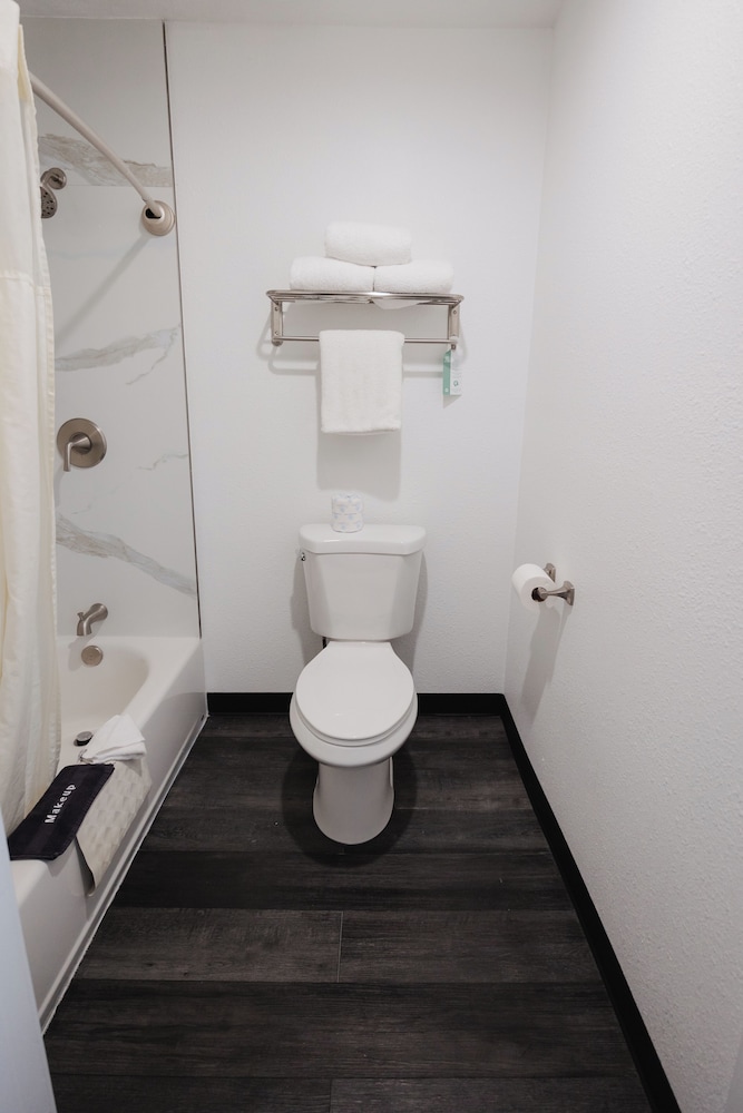 Old Town Western Inn & Suites - photo 21