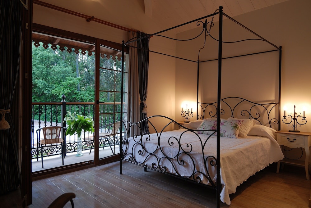 Hotel Playa de Aguilar - carbon neutral hotel in Muros De Nalon