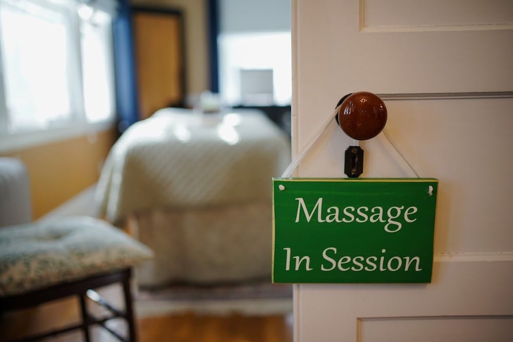 Abbington Green Bed & Breakfast Inn - photo 65