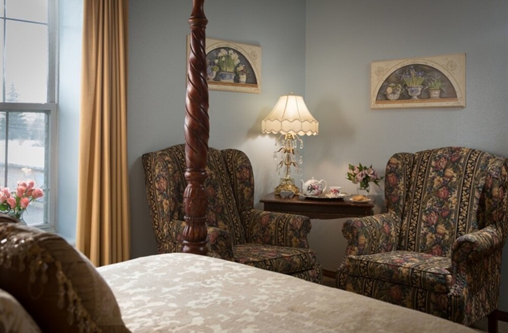 The Roosevelt Inn - photo 23