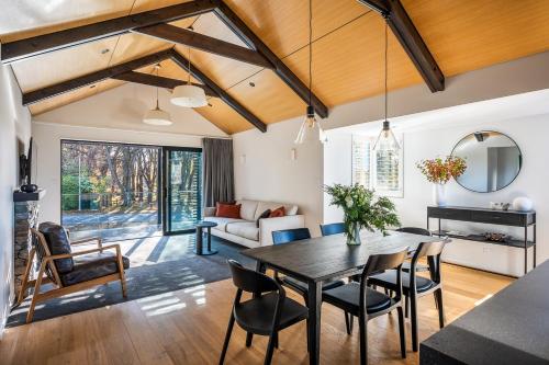 Ashgrove Lane — 4-Star Luxury Hotel in Wanaka, New Zealand
