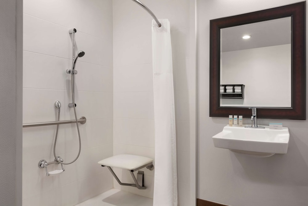 Hampton Inn Denver West Golden - photo 30