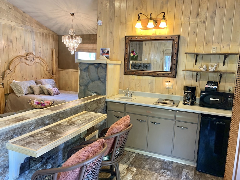 Grey Squirrel Resort - photo 75