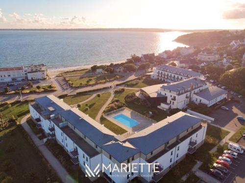 YSA VUE MER parc de la thalasso avec piscine in Concarneau, France