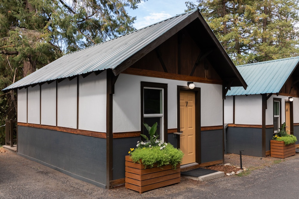 LOGE Leavenworth Riverside - photo 9