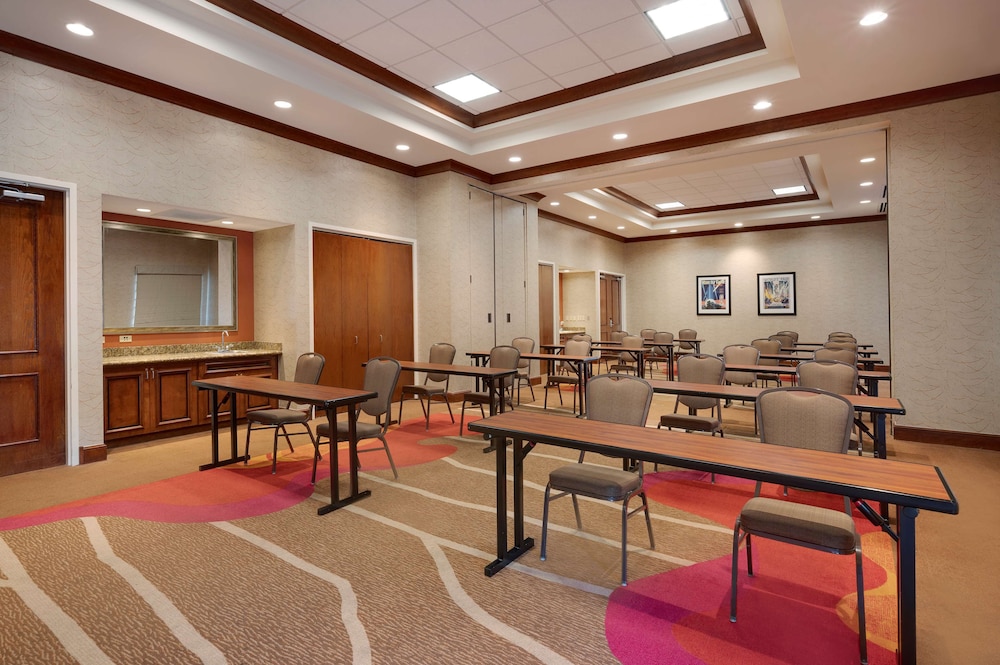 Hilton Garden Inn Chicago Midway Airport - photo 22
