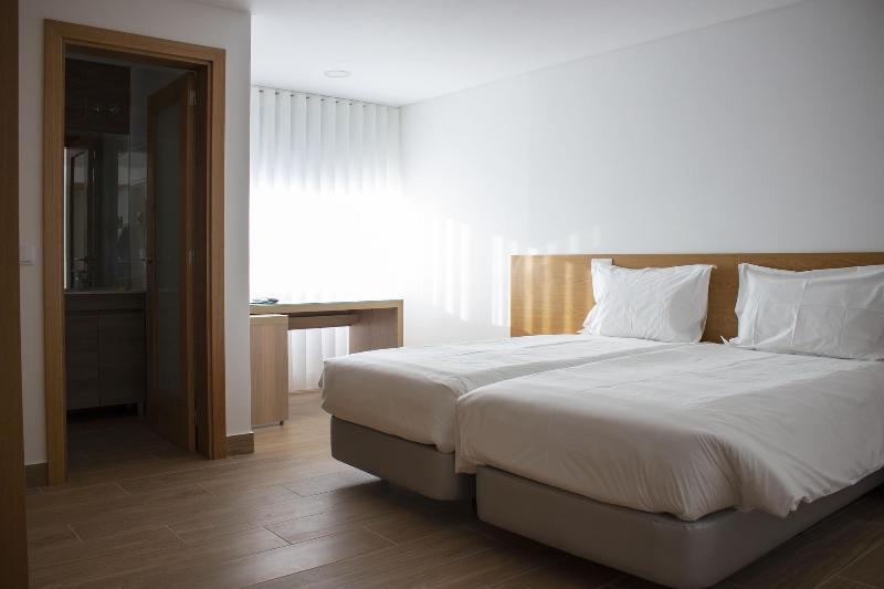 Central Suites 3 — hotel in Sao Joao Da Madeira