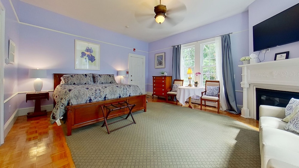 John Joseph Inn - photo 3