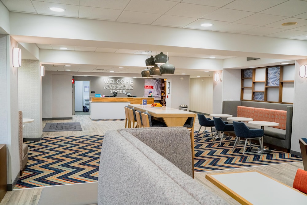 Hampton Inn Gonzales - photo 37