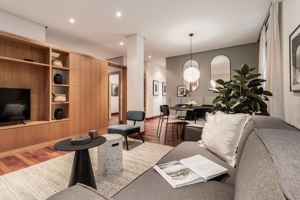 Vero 3 Bedroom Apartment in Goya hotel Goya Madrid