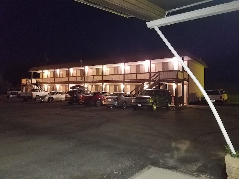 Moorcourt Motel - photo 22