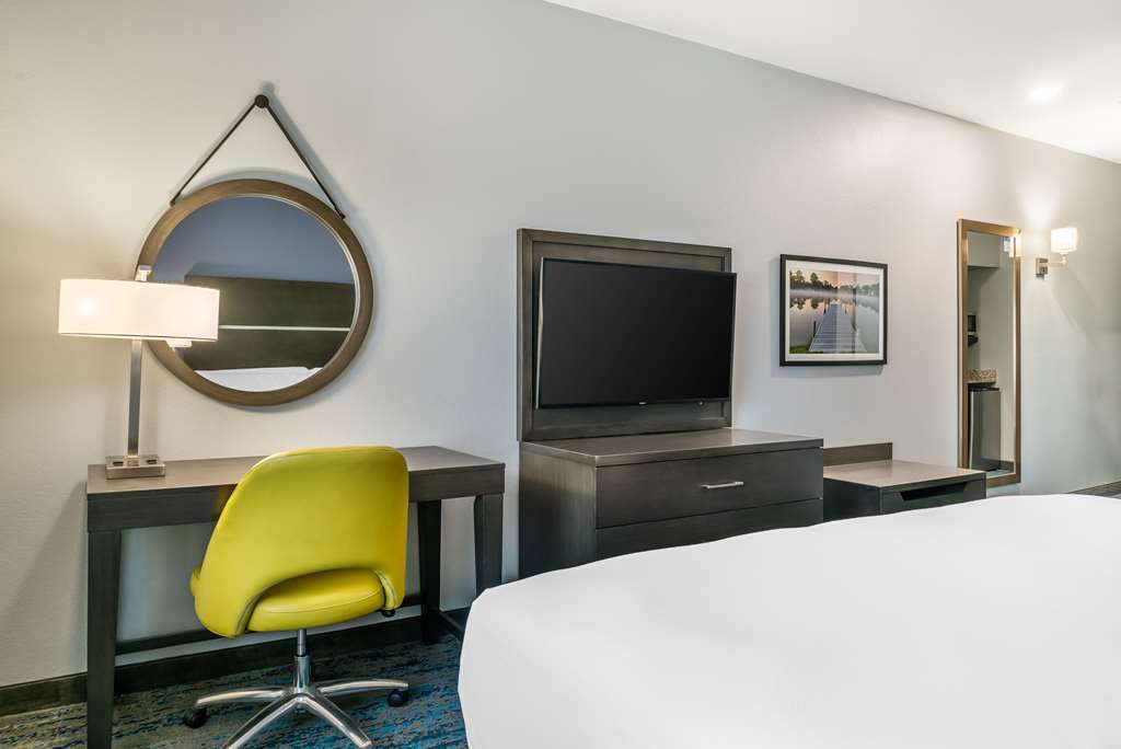 Comfort Inn & Suites Adrian - photo 15