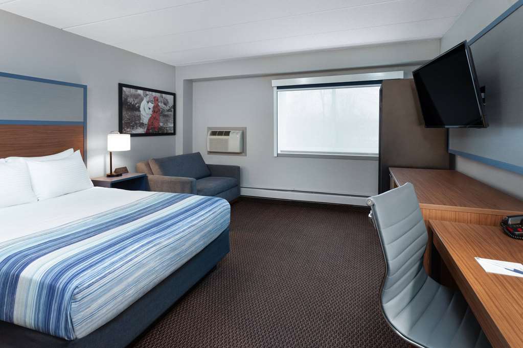 AmericInn by Wyndham New Richmond - photo 30