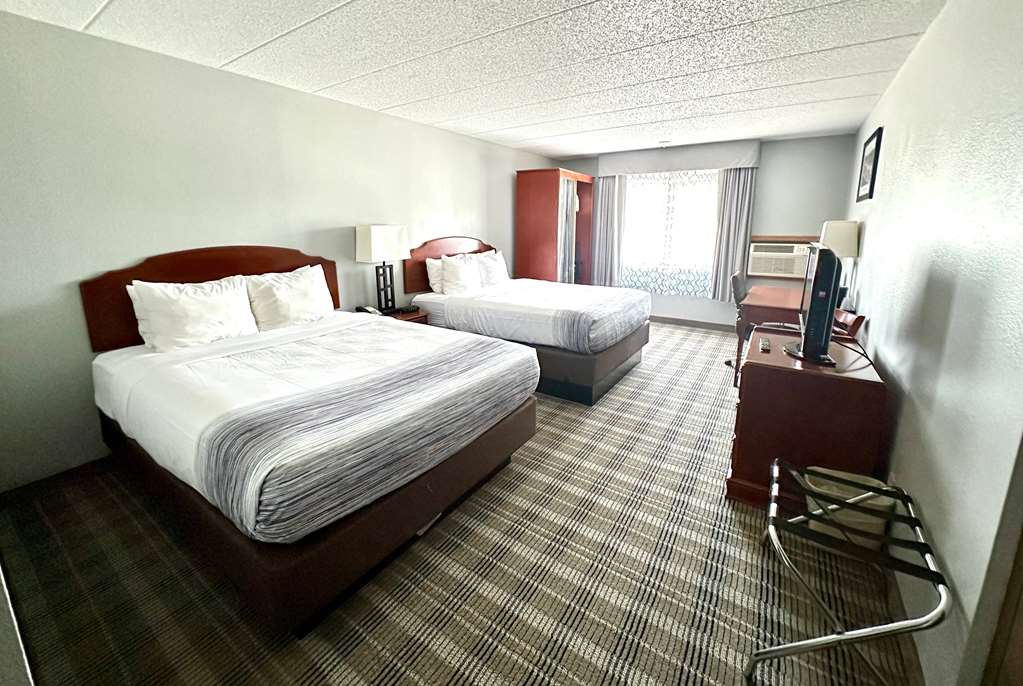AmericInn & Suites By Wyndham Baraboo Event Center - photo 3