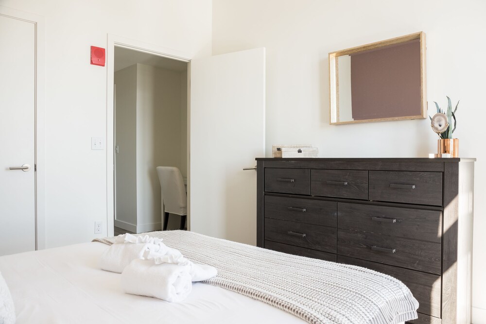 Pristine Fenway Suites by Sonder - photo 7