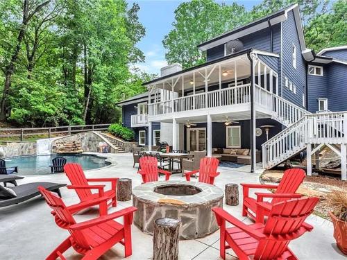 Georgia Lakeside Getaway with Private Pool pet-friendly hotel Flowery Branch