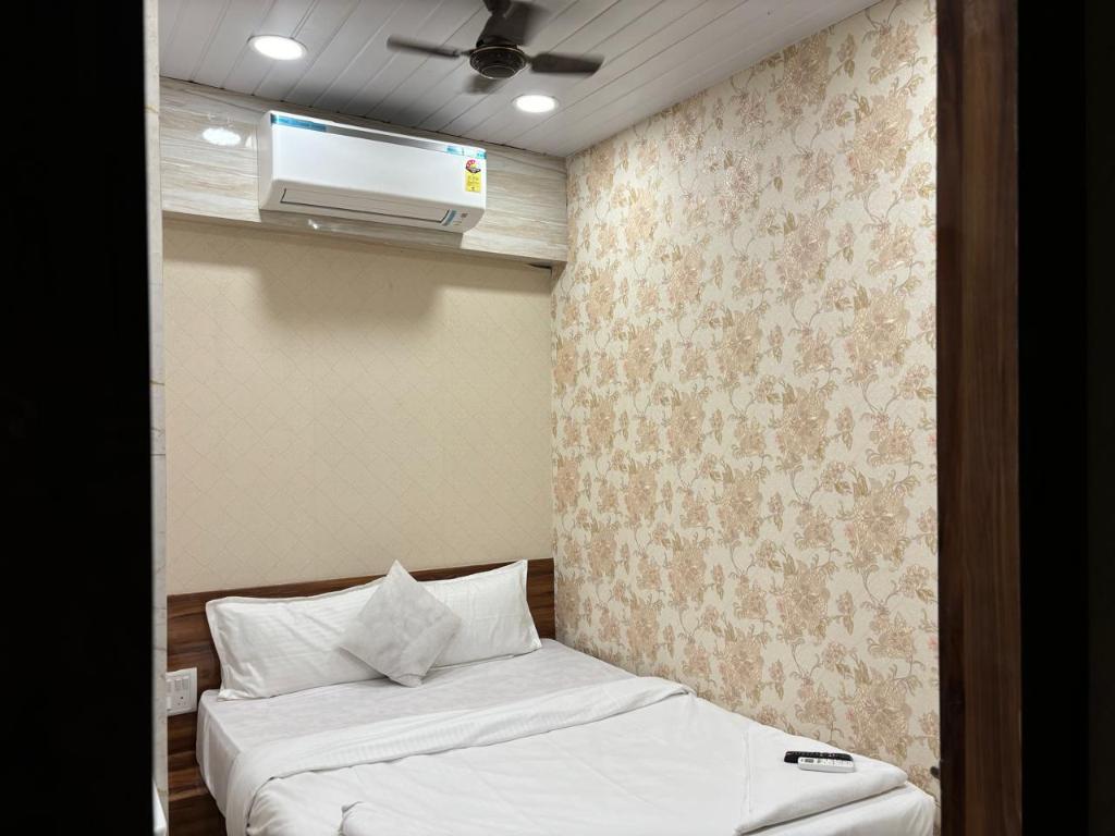 Kohinoor Guest House