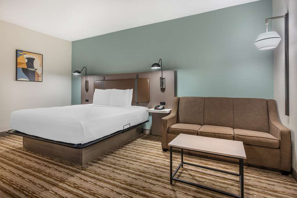 Best Western Plus Richmond Indiana I 70 - photo 25