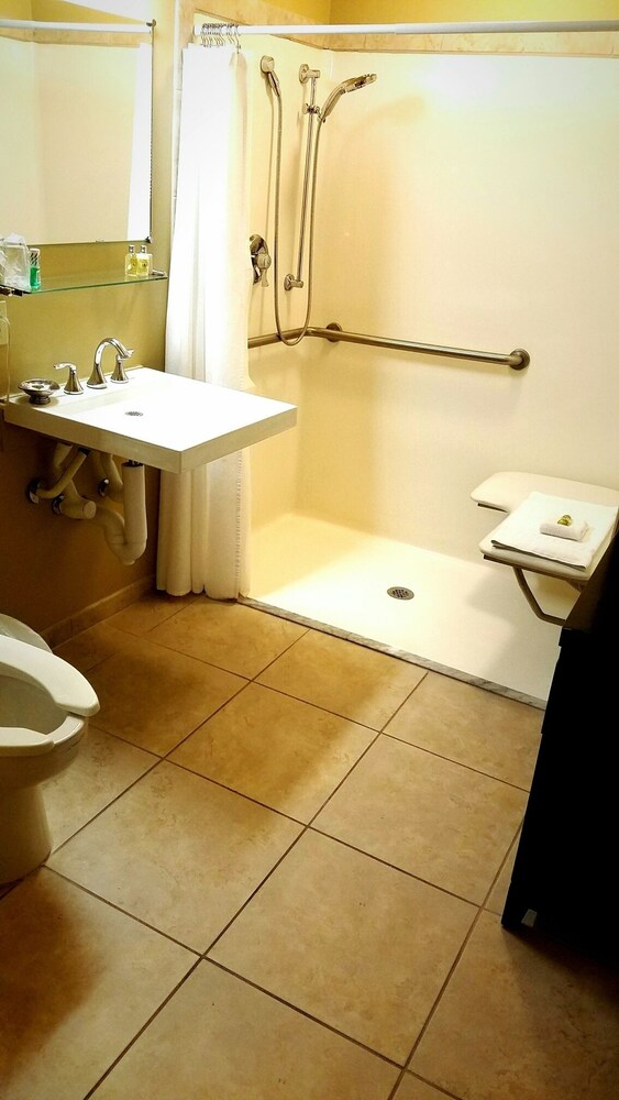 V Boutique Hotel - photo 20