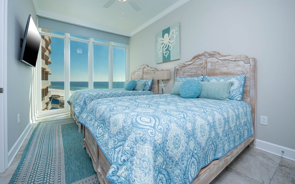 Phoenix Gulf Towers 804 4 Bedroom Condo - photo 11
