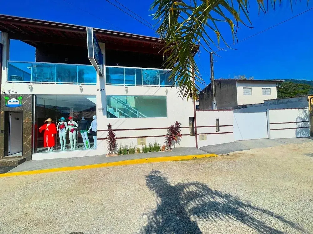 Pousada Papito Ubatuba Praia Perequê açu — hotel in Ubatuba