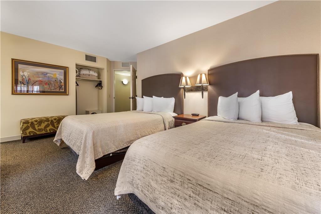 Best Western Plus The Normandy Inn & Suites - photo 11