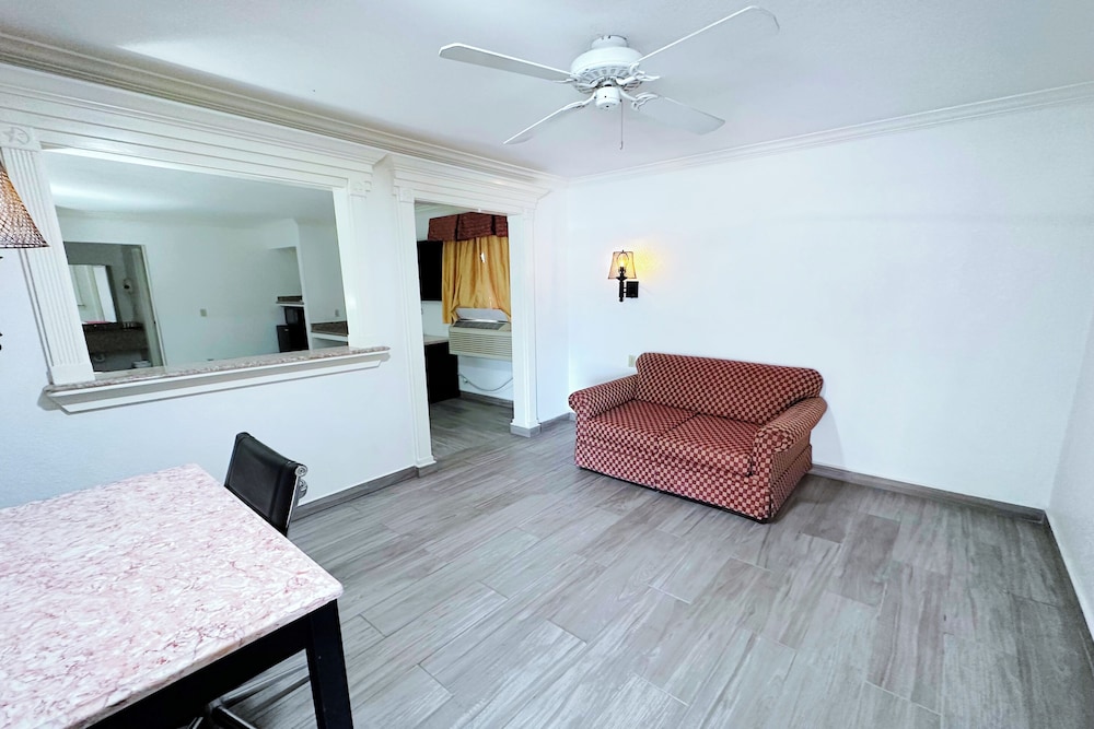 Three Rivers Executive Inn & Suites By OYO - photo 16