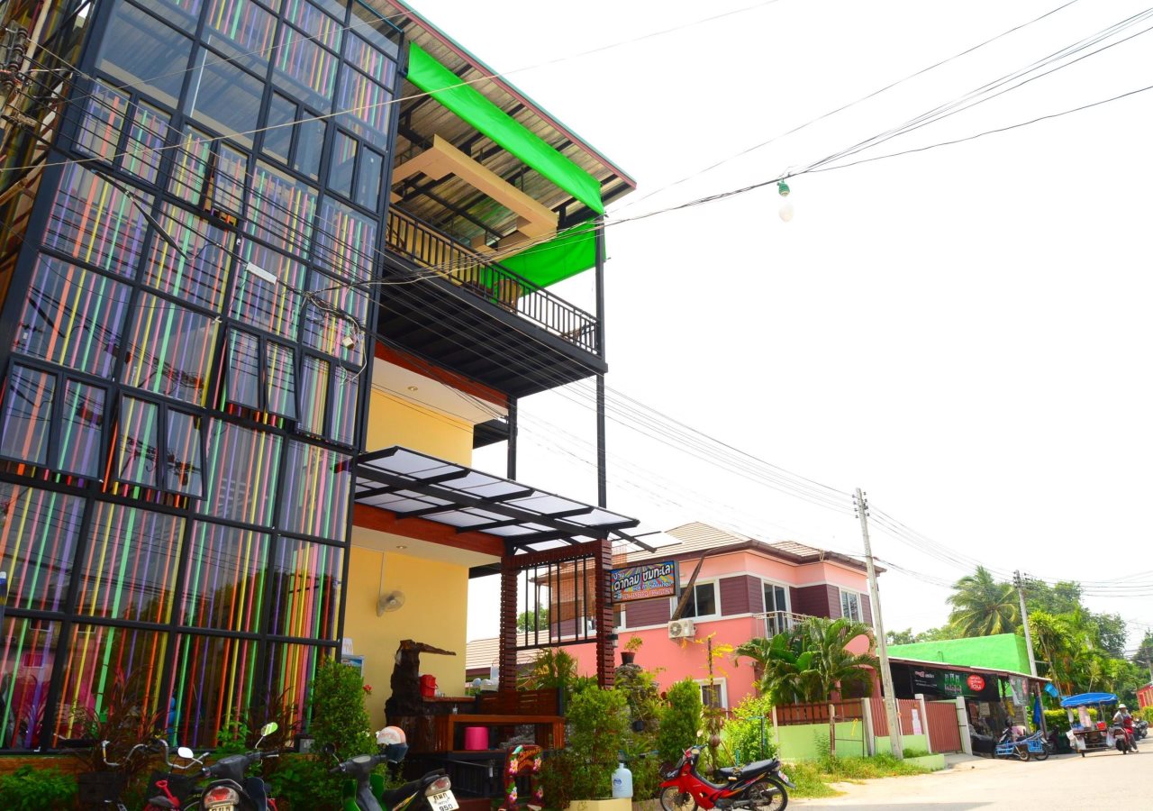 Baan Taklom Chomtalay in Cha-Am, Thailand