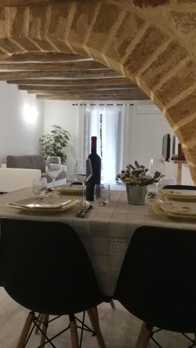 Cesare Home — 4-Star Luxury Hotel in Palermo, Italy