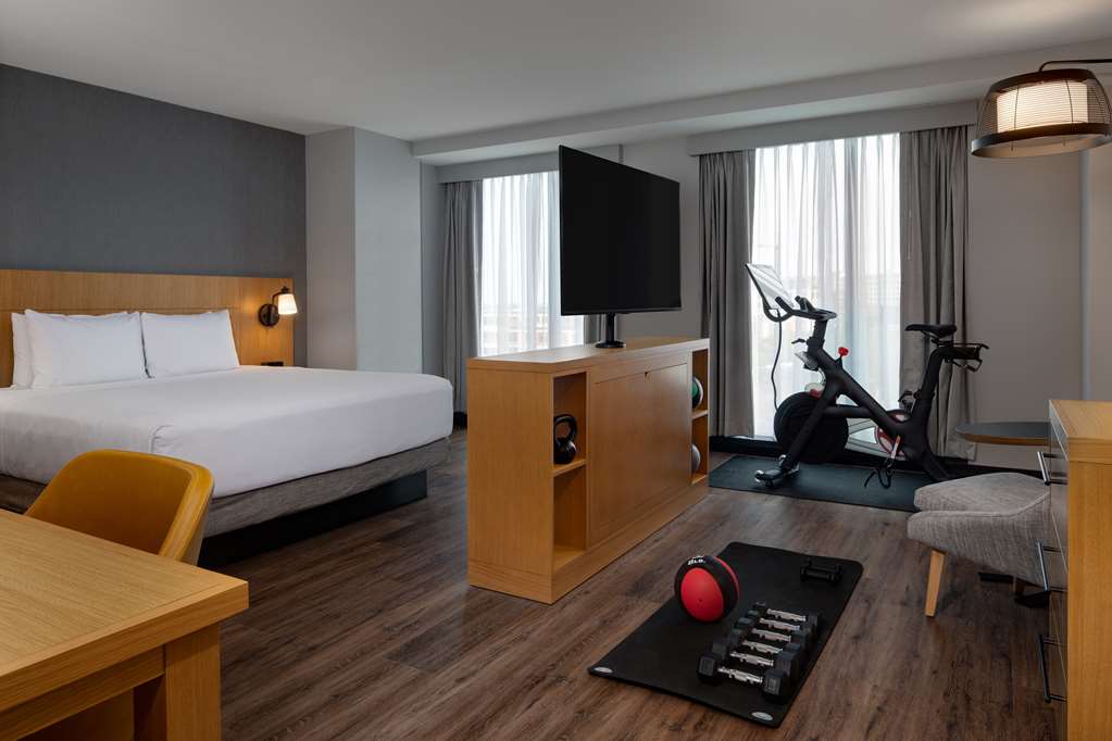 Hyatt Place Boston Seaport District - photo 28