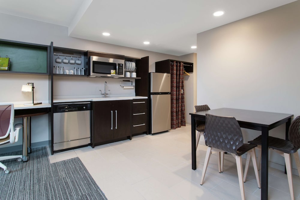 Home2 Suites by Hilton Smithfield RI - photo 12