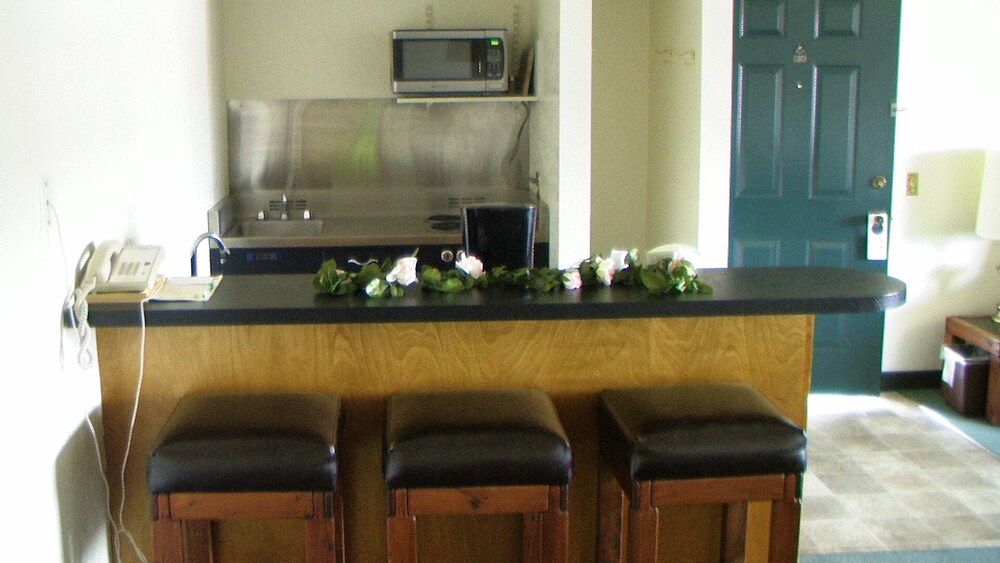 Wilderness Inn - photo 10