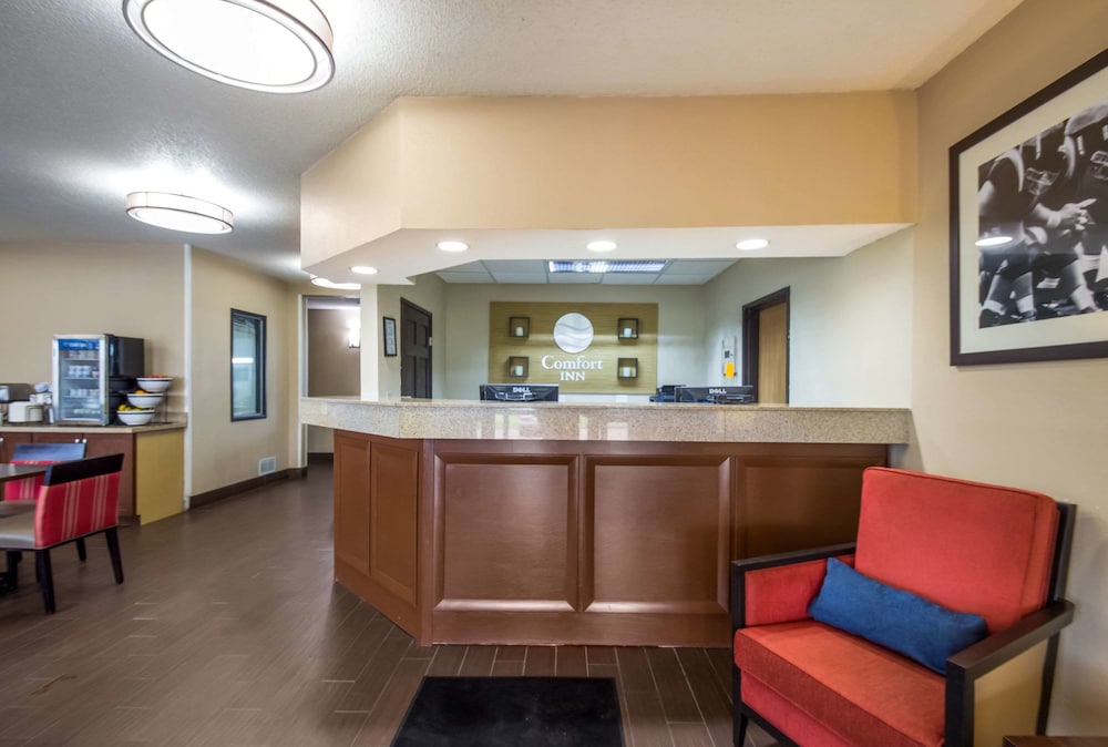 Quality Inn & Suites Green Bay Ashwaubenon - photo 35