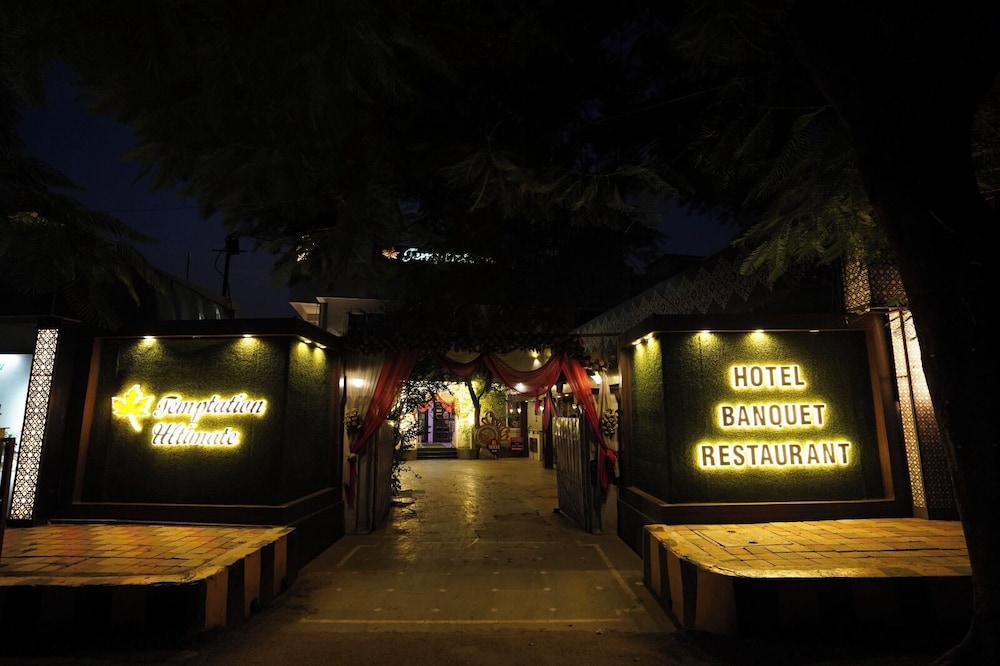 Temptation Ultimate - carbon neutral hotel in Allahabad
