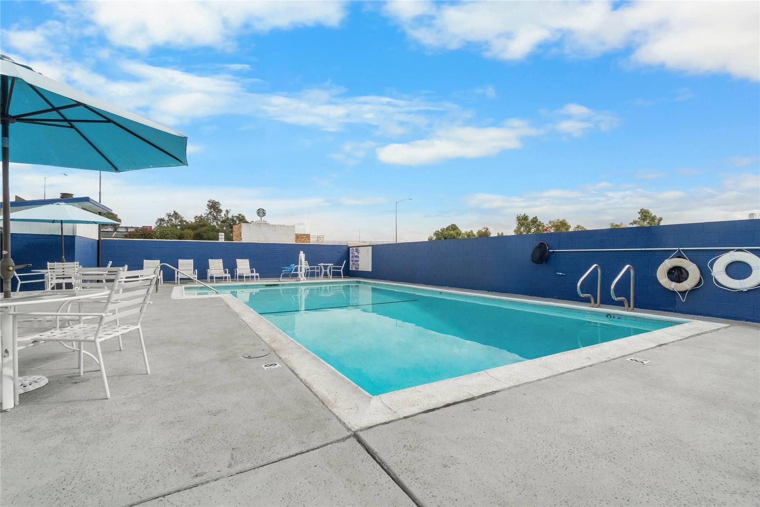 Travelodge by Wyndham Fairplex Pomona - photo 10