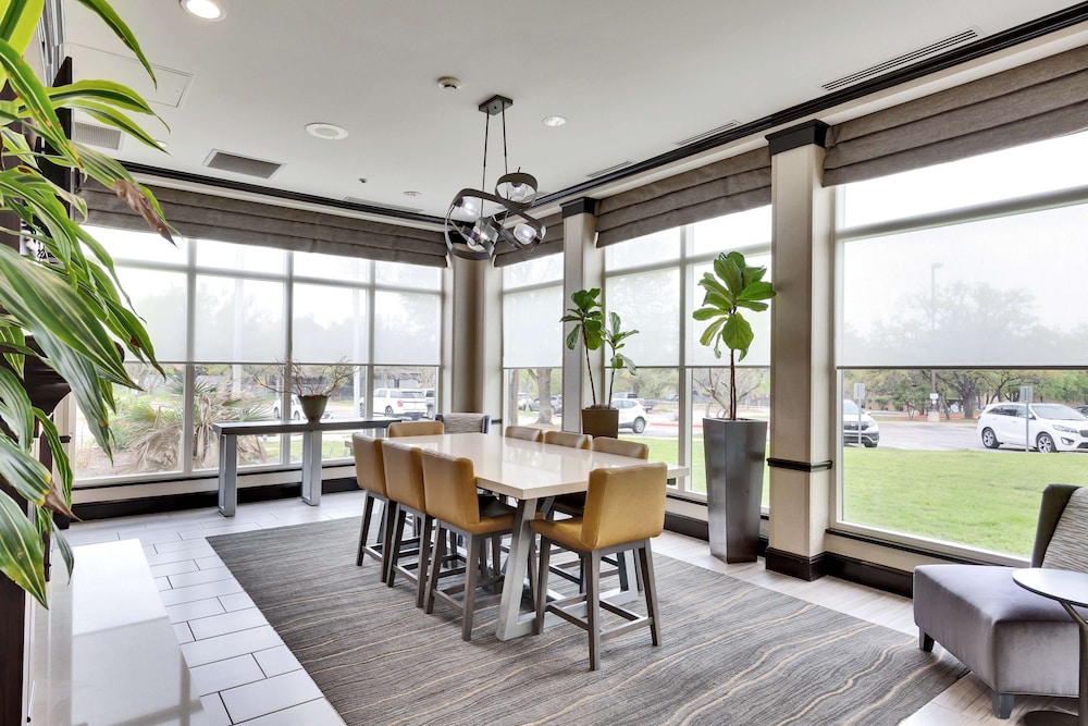 Hilton Garden Inn Austin NW Arboretum - photo 8