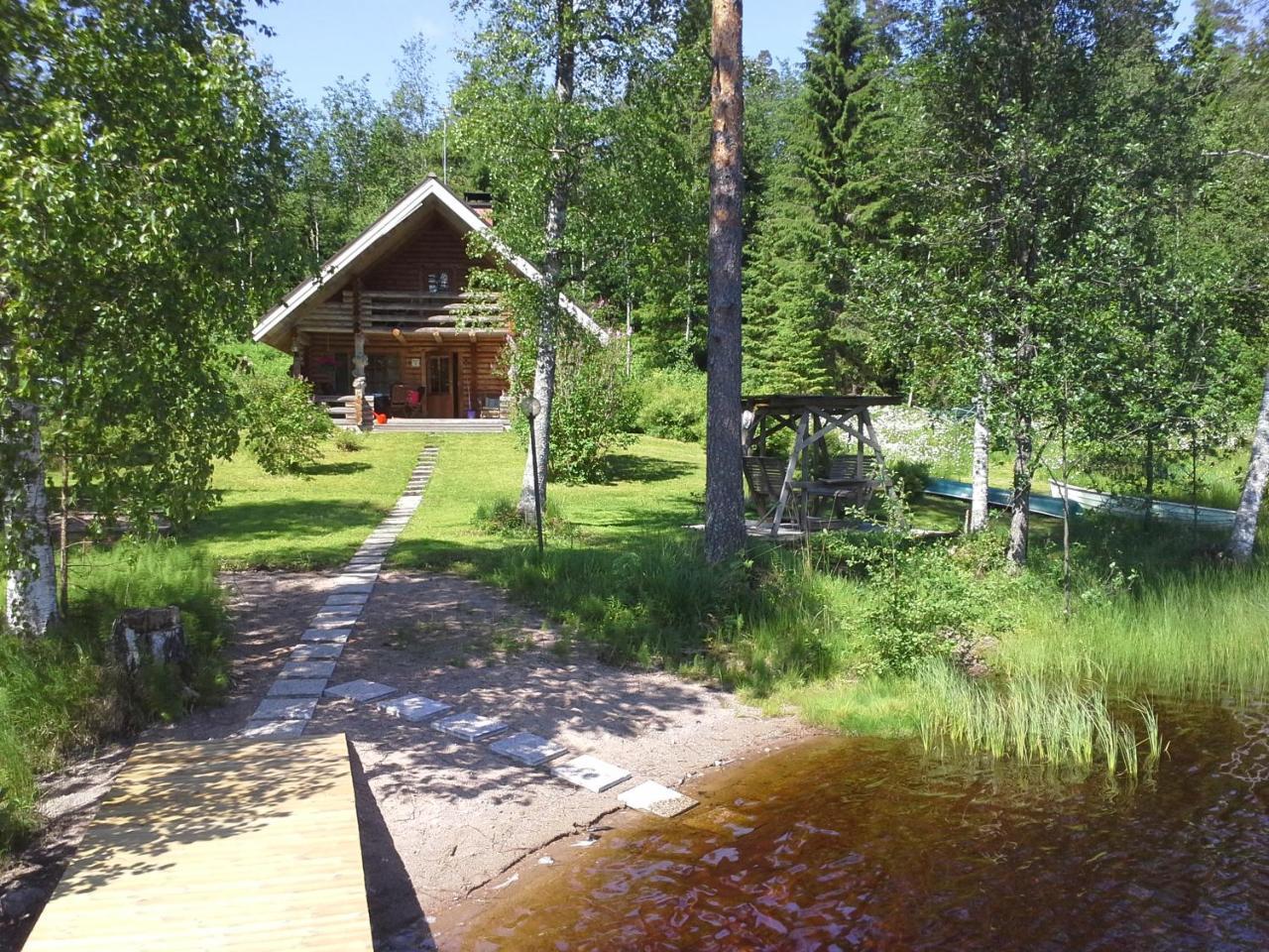 Menninkainen Cottage — 4-Star Luxury Hotel in Jyvaeskylae, Finland