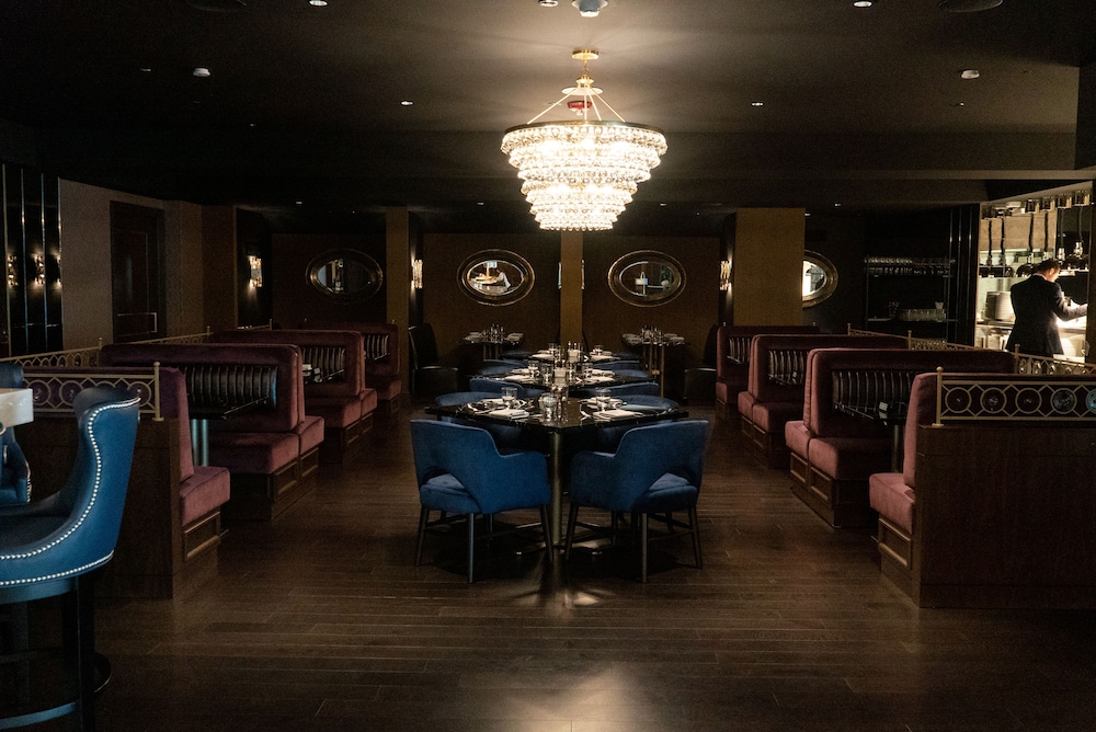 The LaSalle Chicago Autograph Collection by Marriott - photo 33