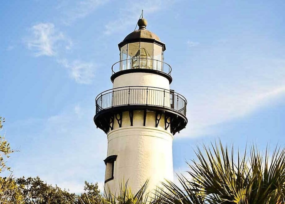 Saint Simons Inn by the Lighthouse - photo 192